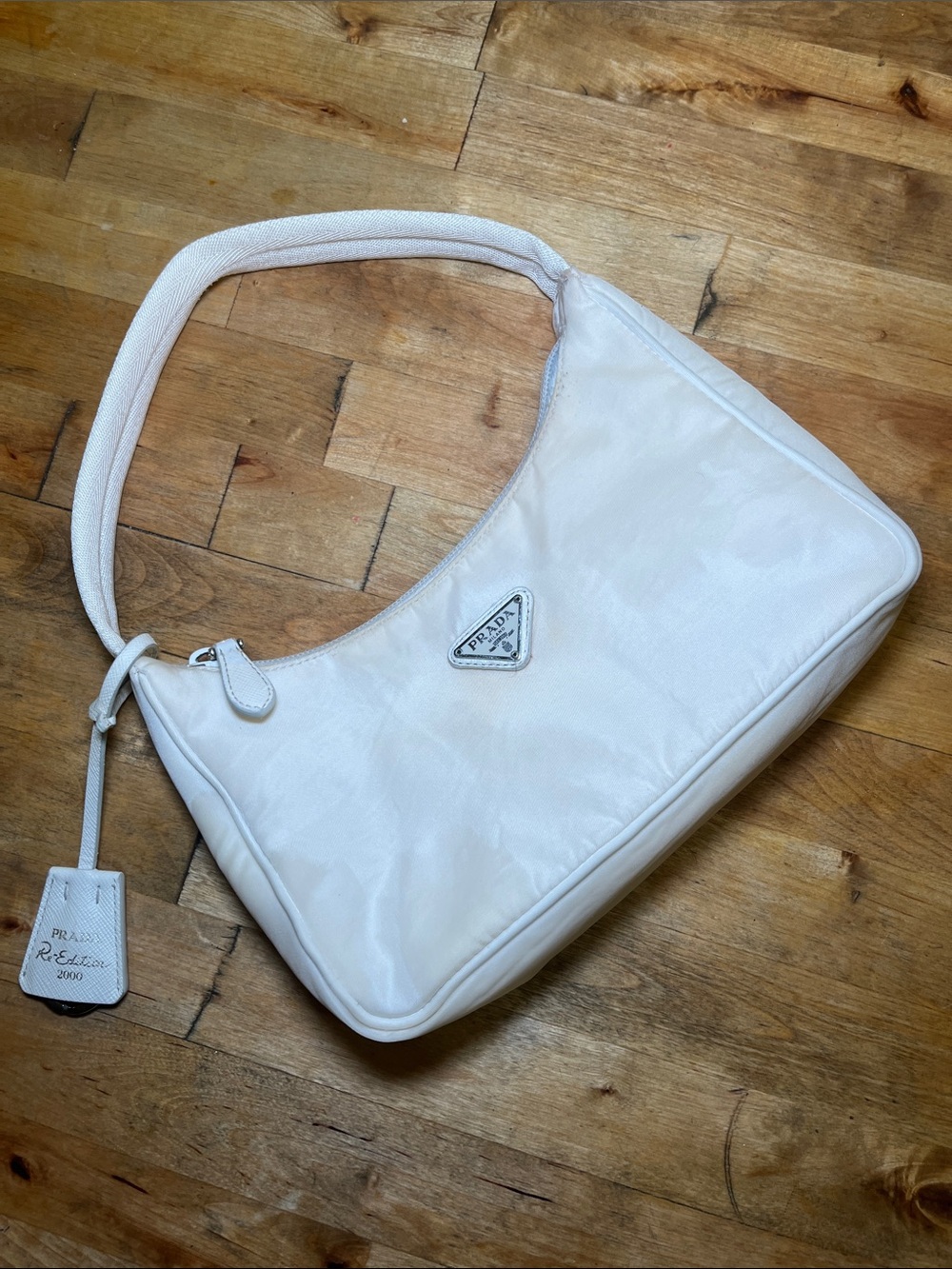 Prada White Shoulder Bag with Silver-Tone Logo Re-Nylon Re-Edition 2000 Mini-Bag